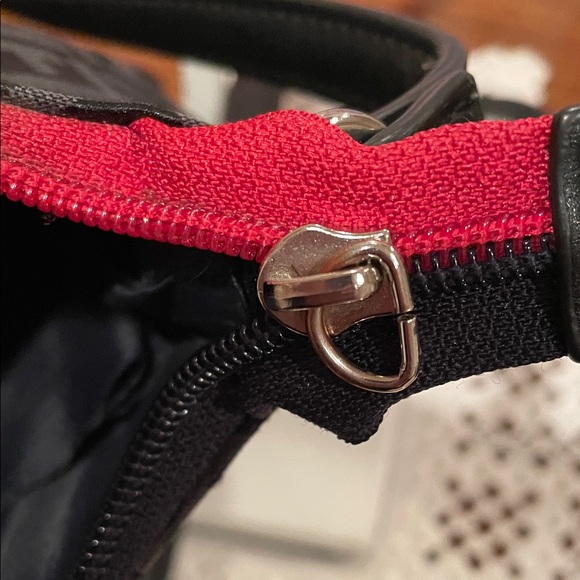 Tommy Hilfiger Black Crossbody with Red Zip Detail - Picture 3 of 5